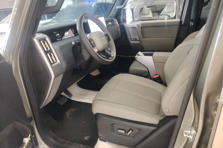Used iCAR V23 2025 501 Four-Wheel Drive Intelligent Driving Version Left Front Seat