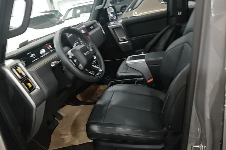 Used iCAR V23 2025 401 Two-Wheel Drive Advanced Edition Left Front Seat