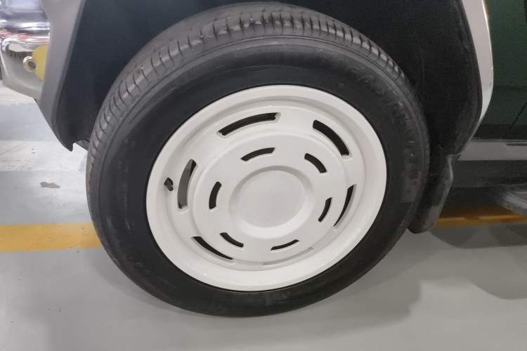 Used iCAR V23 2025 401 Two-Wheel Drive Intelligent Driving Version Left Front Wheel Hub