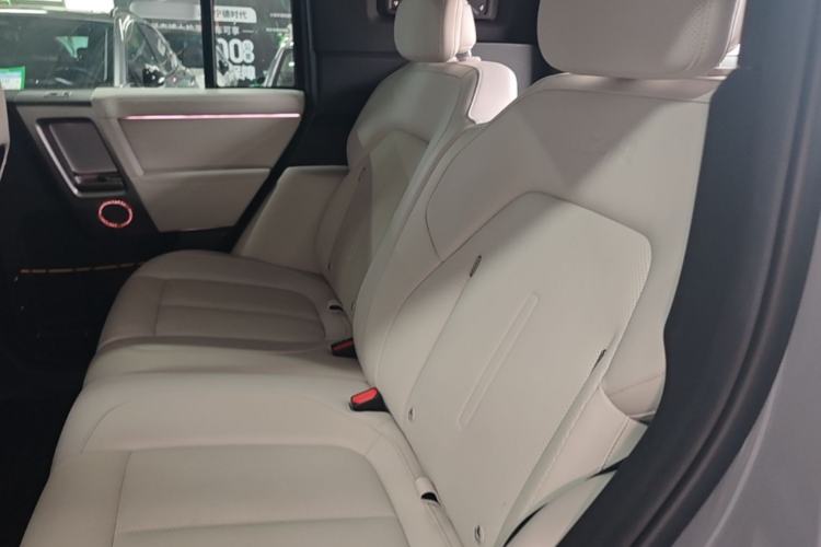 Used iCAR V23 2025 401 Two-Wheel Drive Intelligent Driving Version Left Rear Seat