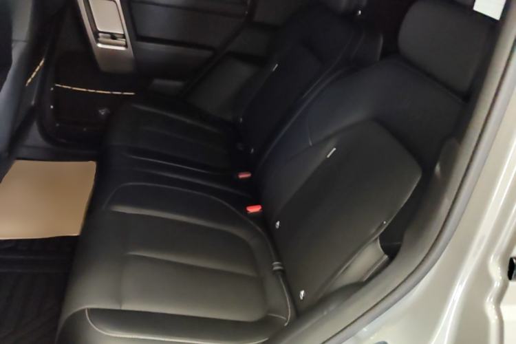 Used iCAR V23 2025 501 Four-Wheel Drive Intelligent Driving Version Left Rear Seat
