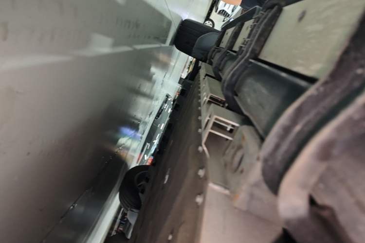 Used iCAR V23 2025 401 Two-Wheel Drive Intelligent Driving Version Left Side Sill