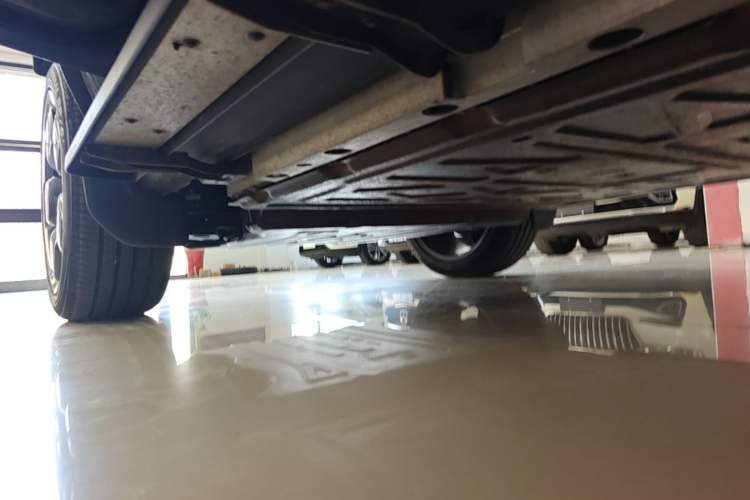 Used iCAR V23 2025 501 Four-Wheel Drive Intelligent Driving Version Left Side Sill