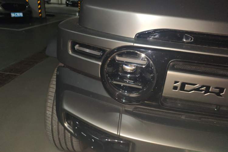 Used iCAR V23 2025 501 Four-Wheel Drive Intelligent Driving Version Right Front Headlight