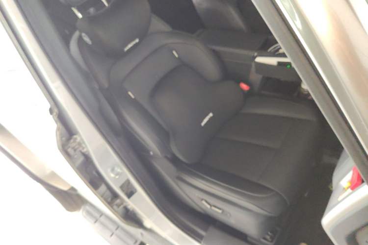 Used iCAR V23 2025 501 Four-Wheel Drive Intelligent Driving Version Right Front Seat