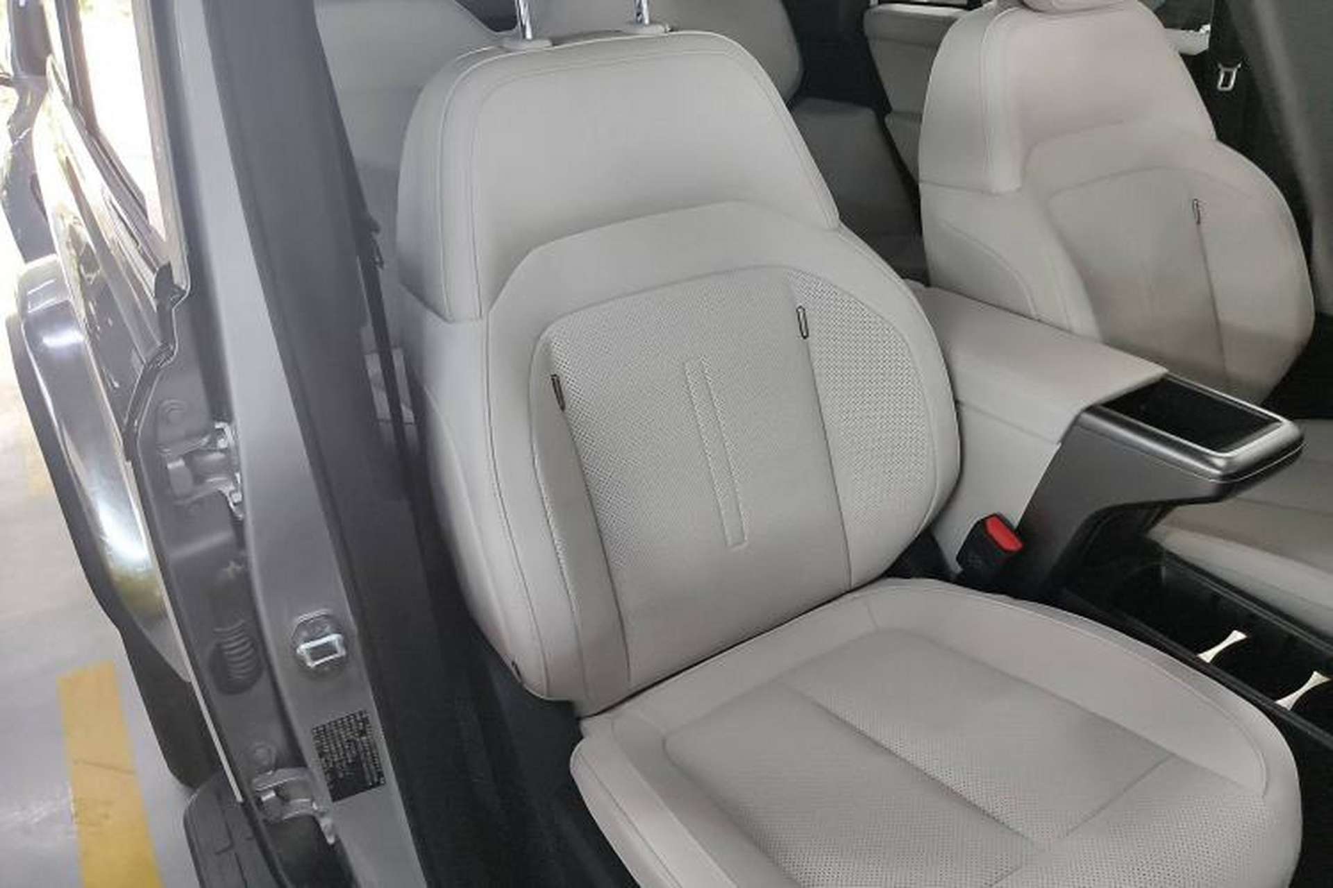 Used iCAR V23 2025 401 Two-Wheel Drive Intelligent Driving Version Right Front Seat