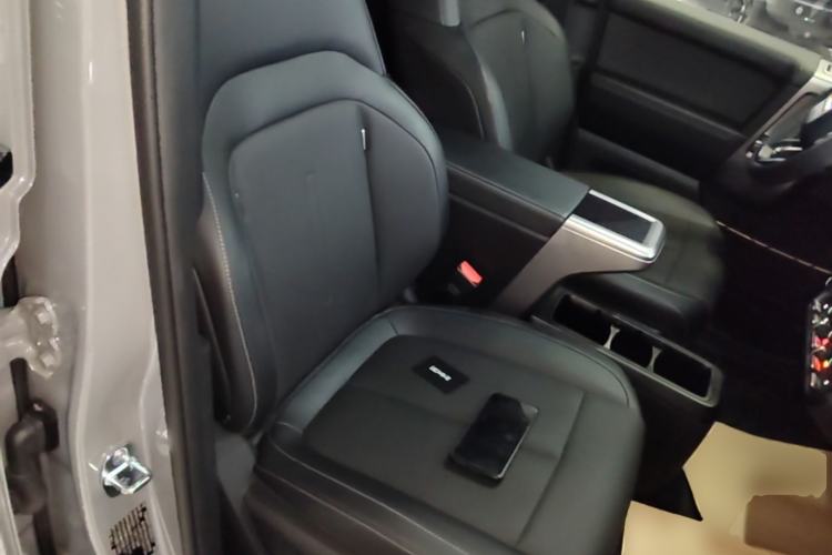 Used iCAR V23 2025 501 Four-Wheel Drive Intelligent Driving Version Right Front Seat