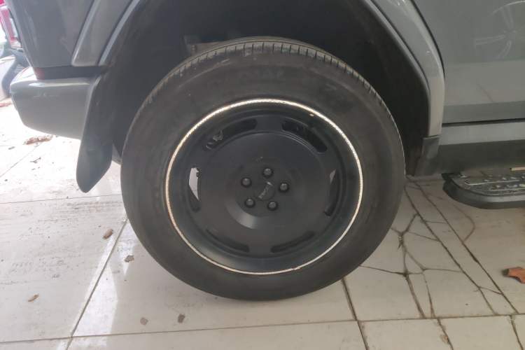 Used iCAR V23 2025 401 Two-Wheel Drive Advanced Edition Right Rear Wheel Hub
