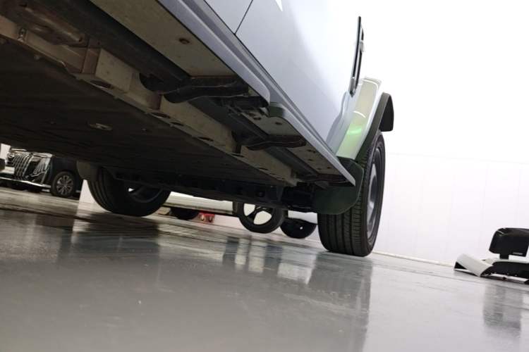 Used iCAR V23 2025 401 Two-Wheel Drive Intelligent Driving Version Right Side Sill
