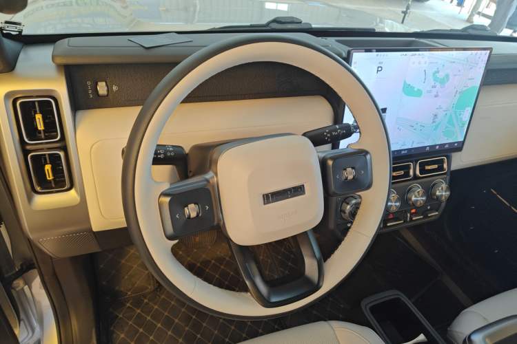 Used iCAR V23 2025 401 Two-Wheel Drive Intelligent Driving Version Steering Wheel