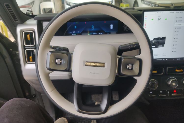 Used iCAR V23 2025 401 Two-Wheel Drive Advanced Edition Steering Wheel