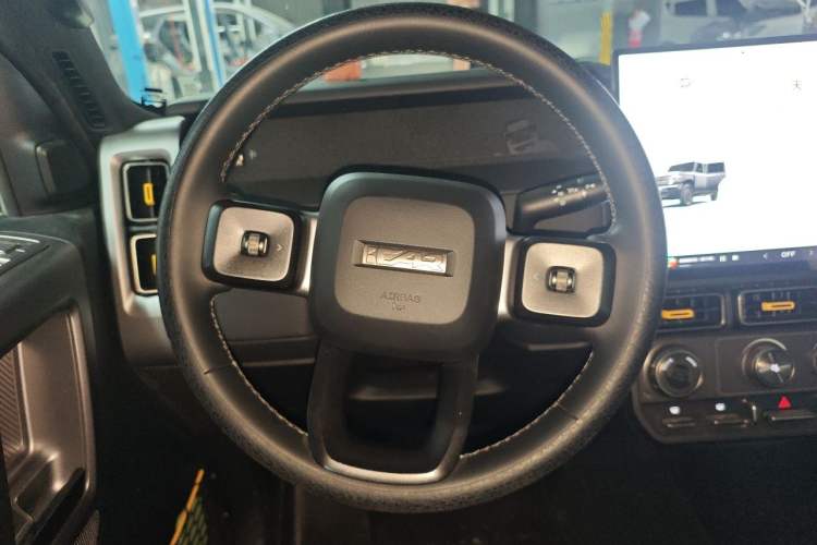 Used iCAR V23 2025 401 Two-Wheel Drive Intelligent Driving Version Steering Wheel