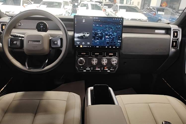 Used iCAR V23 2025 401 Two-Wheel Drive Advanced Edition Audio And AC Panel