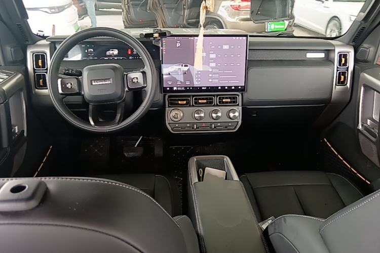 Used iCAR V23 2025 550 Two-Wheel Drive Intelligent Driving Version Center Console