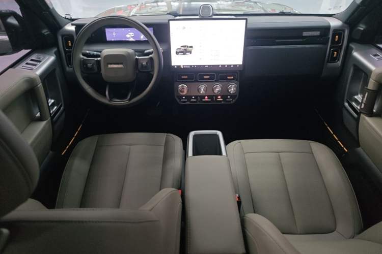 Used iCAR V23 2025 401 Two-Wheel Drive Advanced Edition Center Console