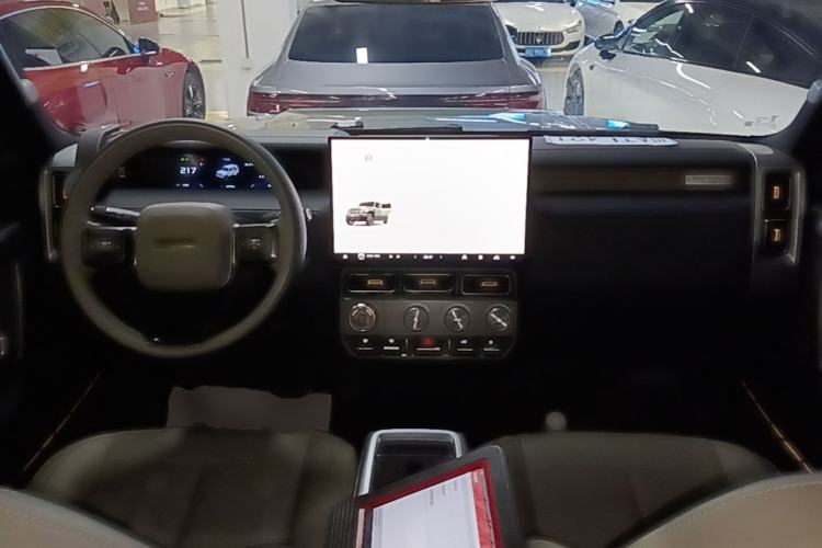 Used iCAR V23 2025 401 Two-Wheel Drive Advanced Edition Center Console