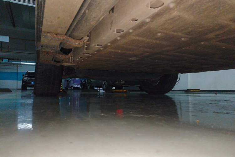 Used iCAR V23 2025 501 Four-Wheel Drive Advanced Version Chassis Front Right