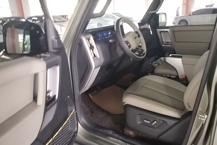 Used iCAR V23 2025 401 Two-Wheel Drive Intelligent Driving Version Driver Seat