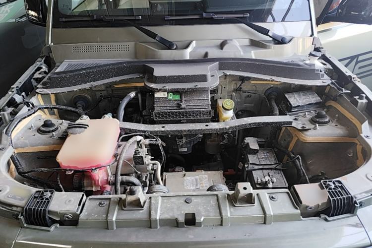 Used iCAR V23 2025 501 Four-Wheel Drive Intelligent Driving Version Engine Bay