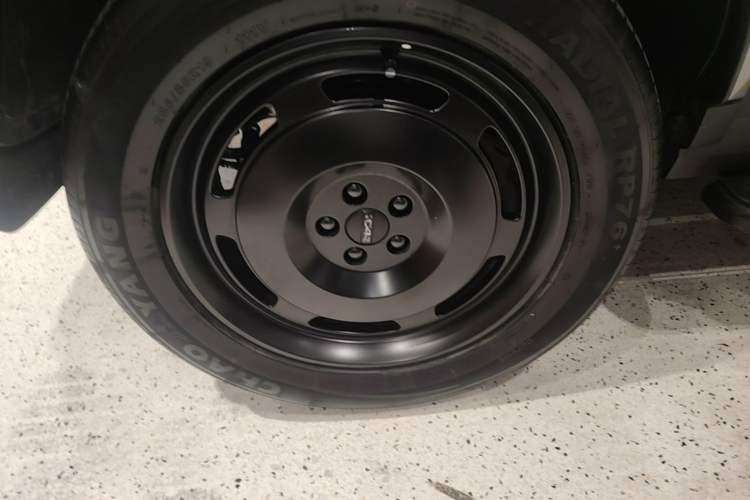 Used iCAR V23 2025 401 Two-Wheel Drive Advanced Edition Exterior 5