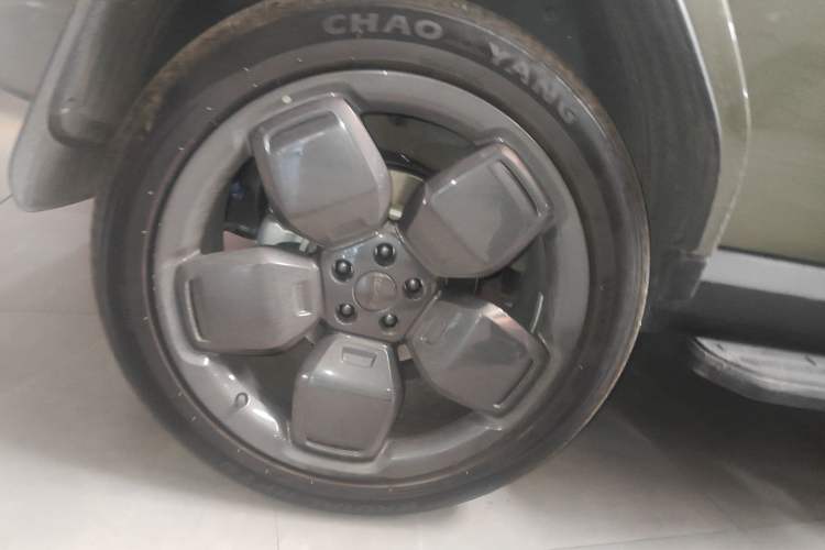 Used iCAR V23 2025 501 Four-Wheel Drive Intelligent Driving Version Exterior 8