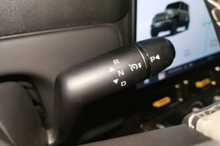 Used iCAR V23 2025 501 Four-Wheel Drive Intelligent Driving Version Gear Lever