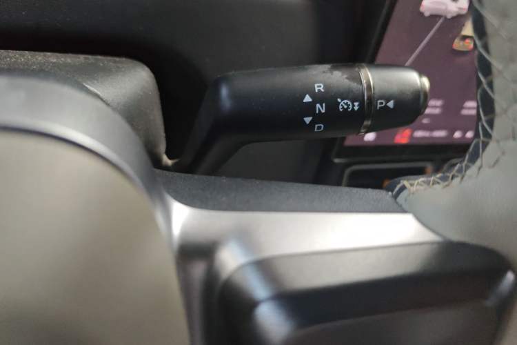 Used iCAR V23 2025 501 Four-Wheel Drive Intelligent Driving Version Gear Lever