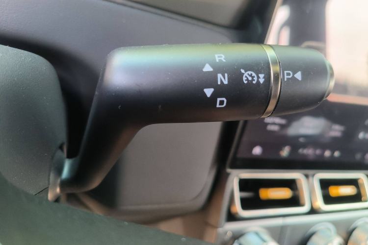 Used iCAR V23 2025 501 Four-Wheel Drive Intelligent Driving Version Gear Lever