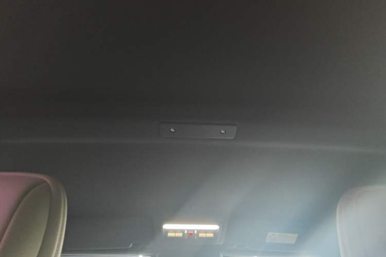 Used iCAR V23 2025 501 Four-Wheel Drive Intelligent Driving Version Headliner