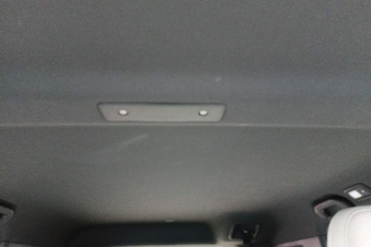 Used iCAR V23 2025 401 Two-Wheel Drive Advanced Edition Headliner
