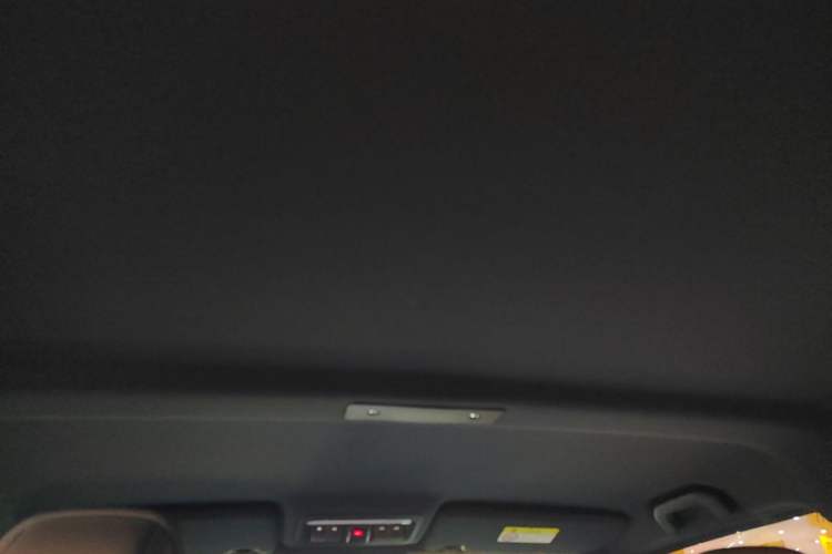 Used iCAR V23 2025 501 Four-Wheel Drive Intelligent Driving Version Headliner