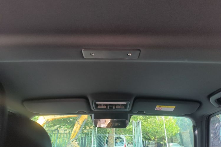 Used iCAR V23 2025 501 Four-Wheel Drive Intelligent Driving Version Headliner