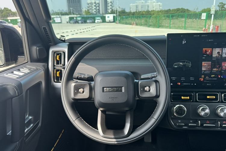 Used iCAR V23 2025 501 Four-Wheel Drive Intelligent Driving Version Interior 1