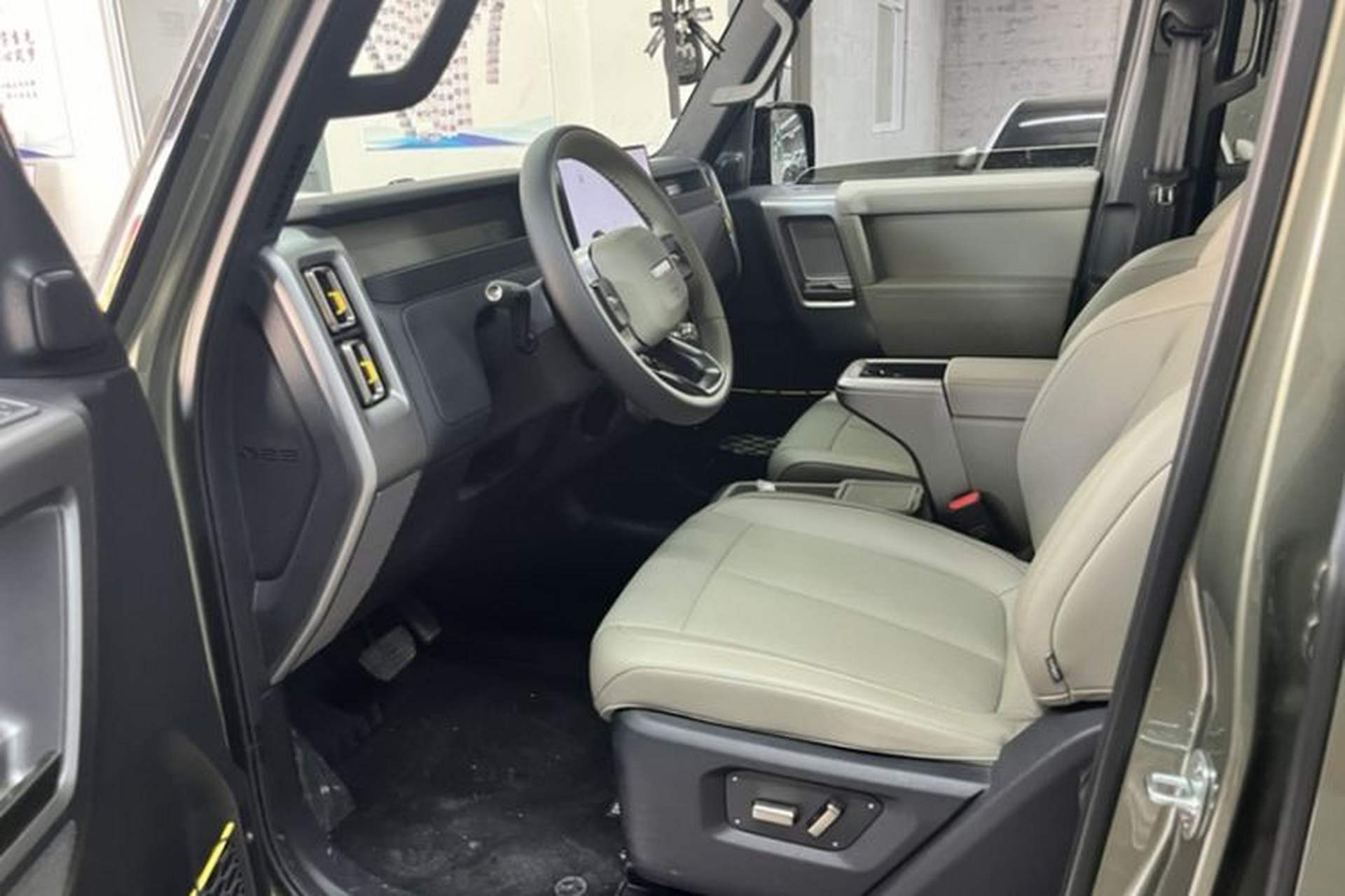 Used iCAR V23 2025 401 Two-Wheel Drive Advanced Edition Interior 2