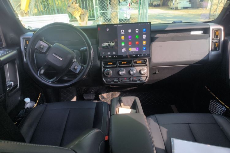 Used iCAR V23 2025 501 Four-Wheel Drive Intelligent Driving Version Interior 2