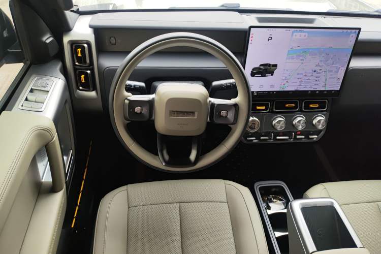 Used iCAR V23 2025 501 Four-Wheel Drive Intelligent Driving Version Interior 3