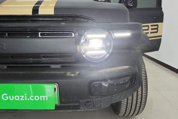 Used iCAR V23 2025 501 Four-Wheel Drive Intelligent Driving Version Left Front Headlight