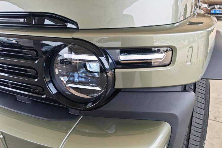 Used iCAR V23 2025 501 Four-Wheel Drive Intelligent Driving Version Left Front Headlight