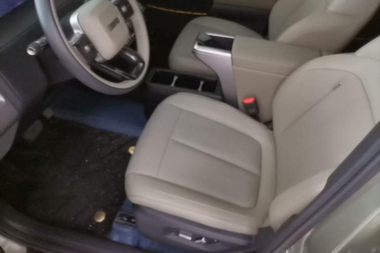 Used iCAR V23 2025 501 Four-Wheel Drive Intelligent Driving Version Left Front Seat