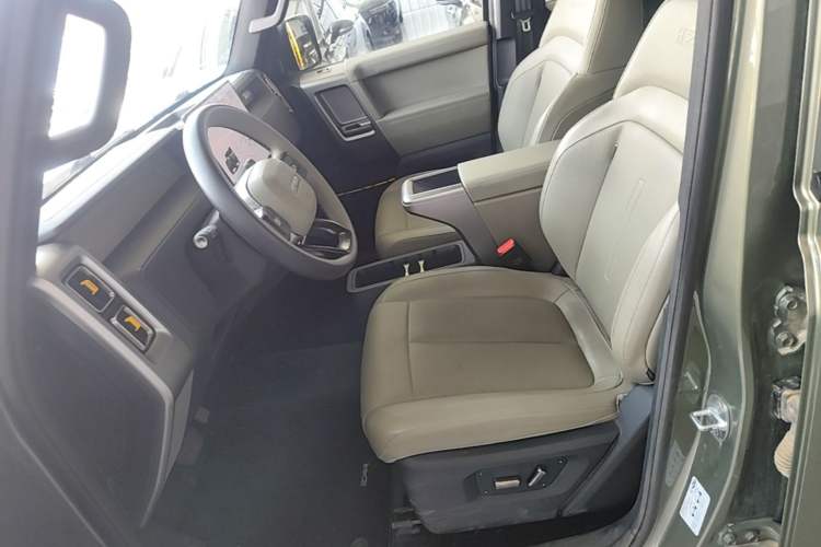 Used iCAR V23 2025 501 Four-Wheel Drive Intelligent Driving Version Left Front Seat