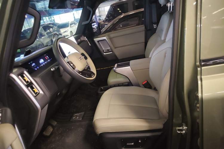Used iCAR V23 2025 501 Four-Wheel Drive Intelligent Driving Version Left Front Seat