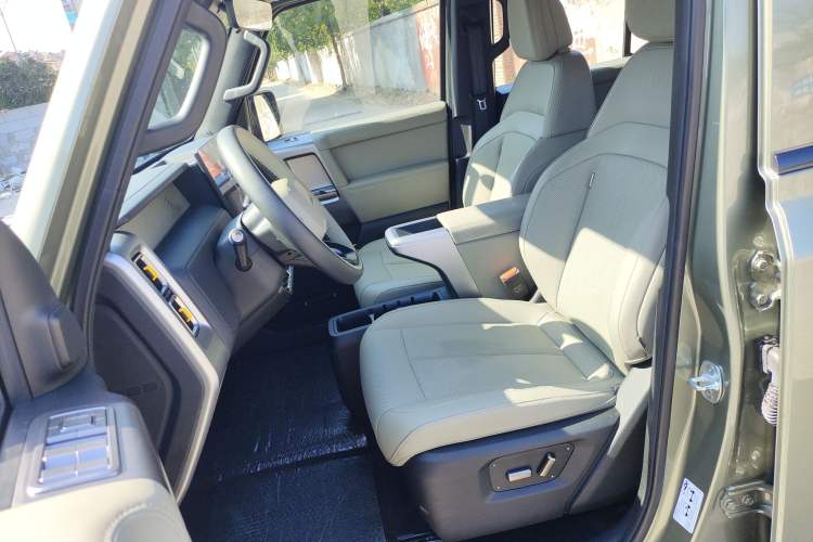 Used iCAR V23  Left Front Seat