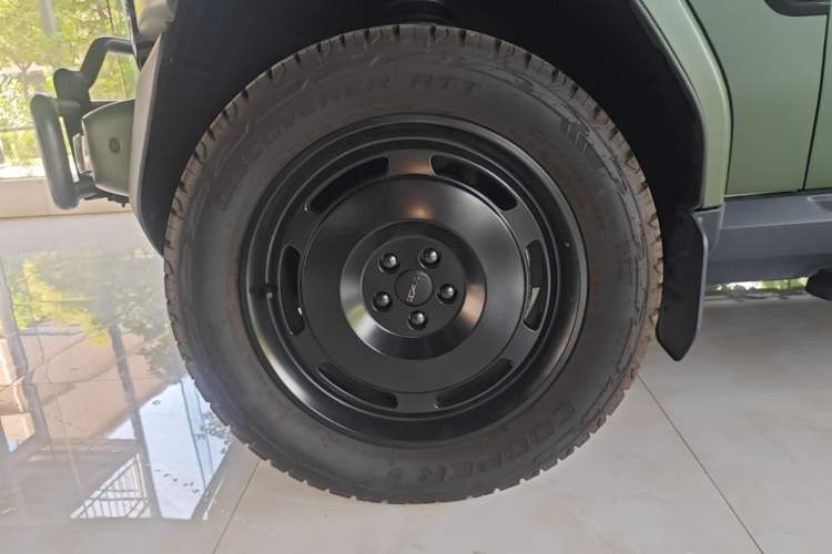 Used iCAR V23 2025 401 Two-Wheel Drive Intelligent Driving Version Left Front Wheel Hub