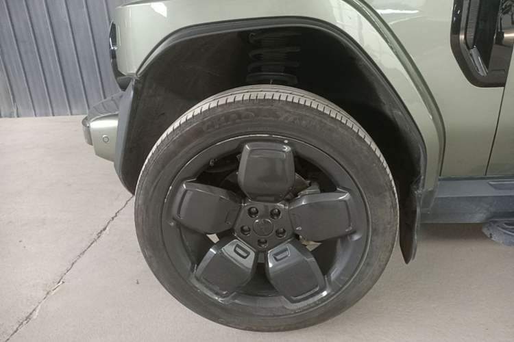 Used iCAR V23 2025 501 Four-Wheel Drive Intelligent Driving Version Left Front Wheel Hub