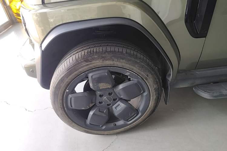 Used iCAR V23 2025 501 Four-Wheel Drive Intelligent Driving Version Left Front Wheel Hub