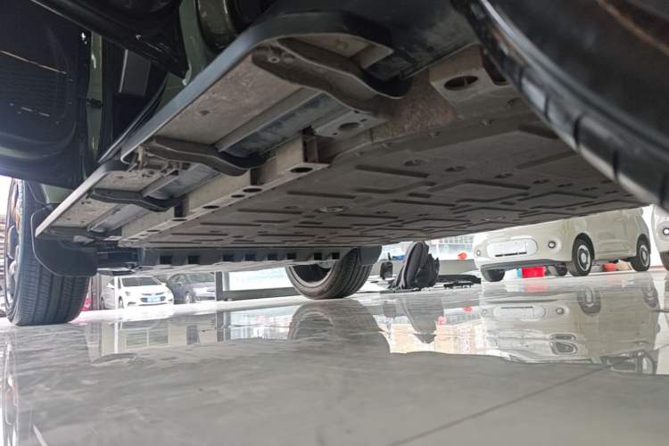 Used iCAR V23 2025 501 Four-Wheel Drive Intelligent Driving Version Left Side Sill