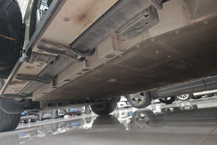 Used iCAR V23 2025 401 Two-Wheel Drive Advanced Edition Left Side Sill