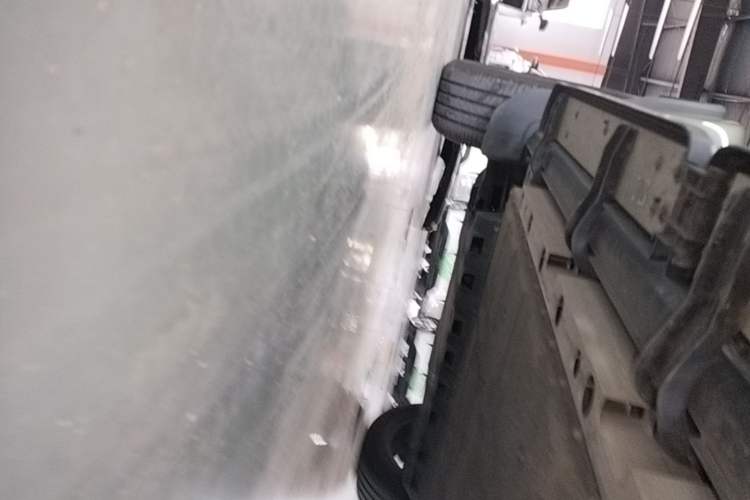 Used iCAR V23 2025 401 Two-Wheel Drive Intelligent Driving Version Left Side Sill