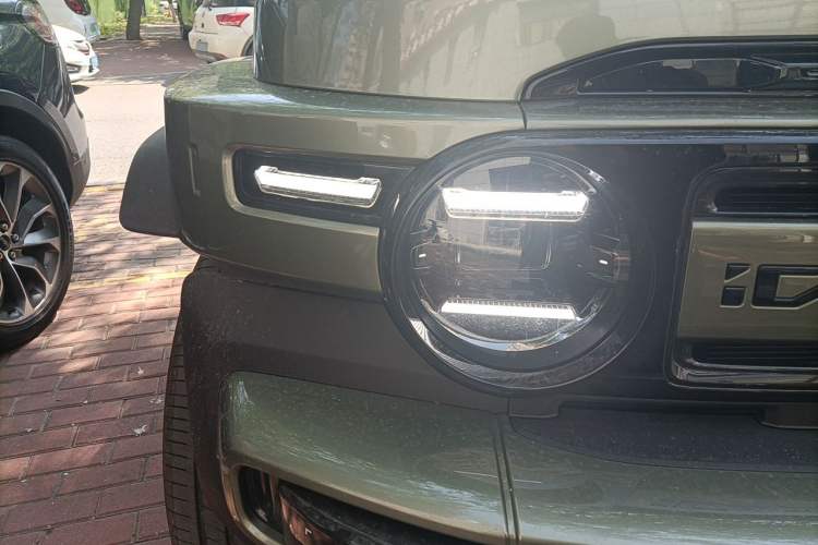 Used iCAR V23 2025 401 Two-Wheel Drive Intelligent Driving Version Right Front Headlight