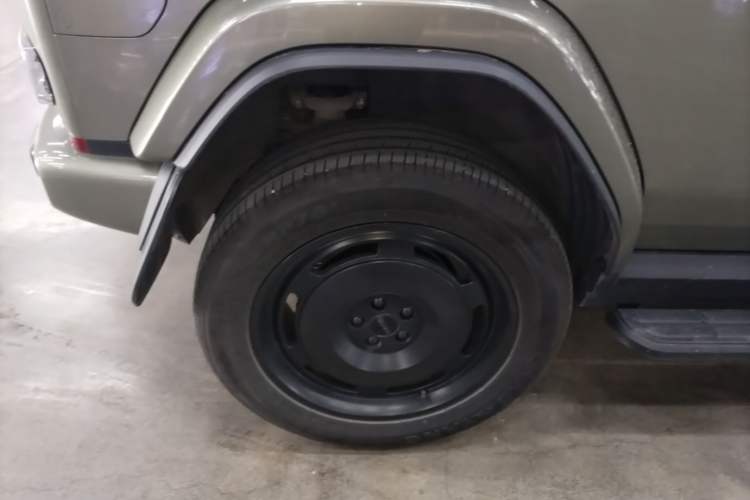 Used iCAR V23 2025 401 Two-Wheel Drive Advanced Edition Right Rear Wheel Hub